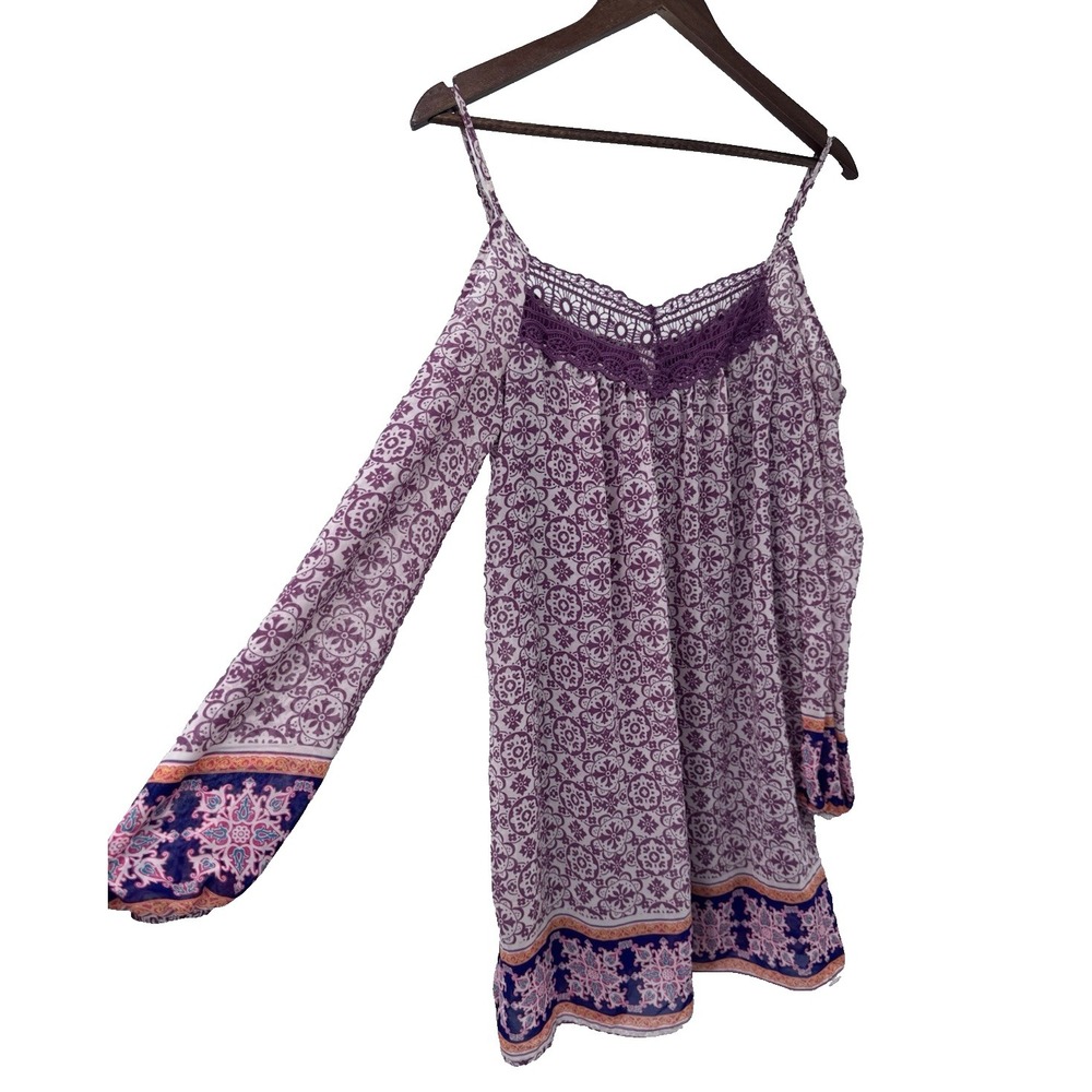 Xhilaration XS Purple Geometric Cold Shoulder long sleeve sheer beachy boho‎